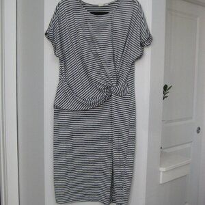 Gap navy/white srtiped soft midi dress